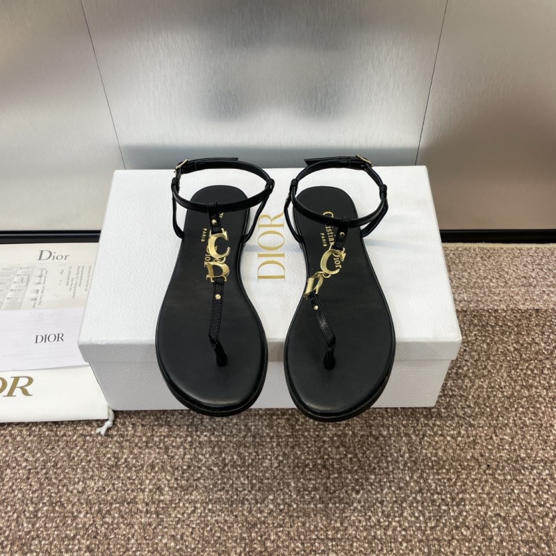 ch**an D*or slippers